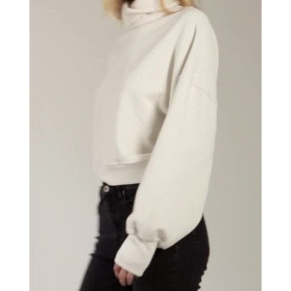 COPY - AGOLDE BALLON SLEEVE TURTLENECK SWEATSHIRT IN ZOMBIE SZ S